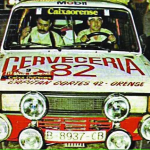Matrícula de BARCELONA B8937CB SEAT 124 1800 B8937CB-B